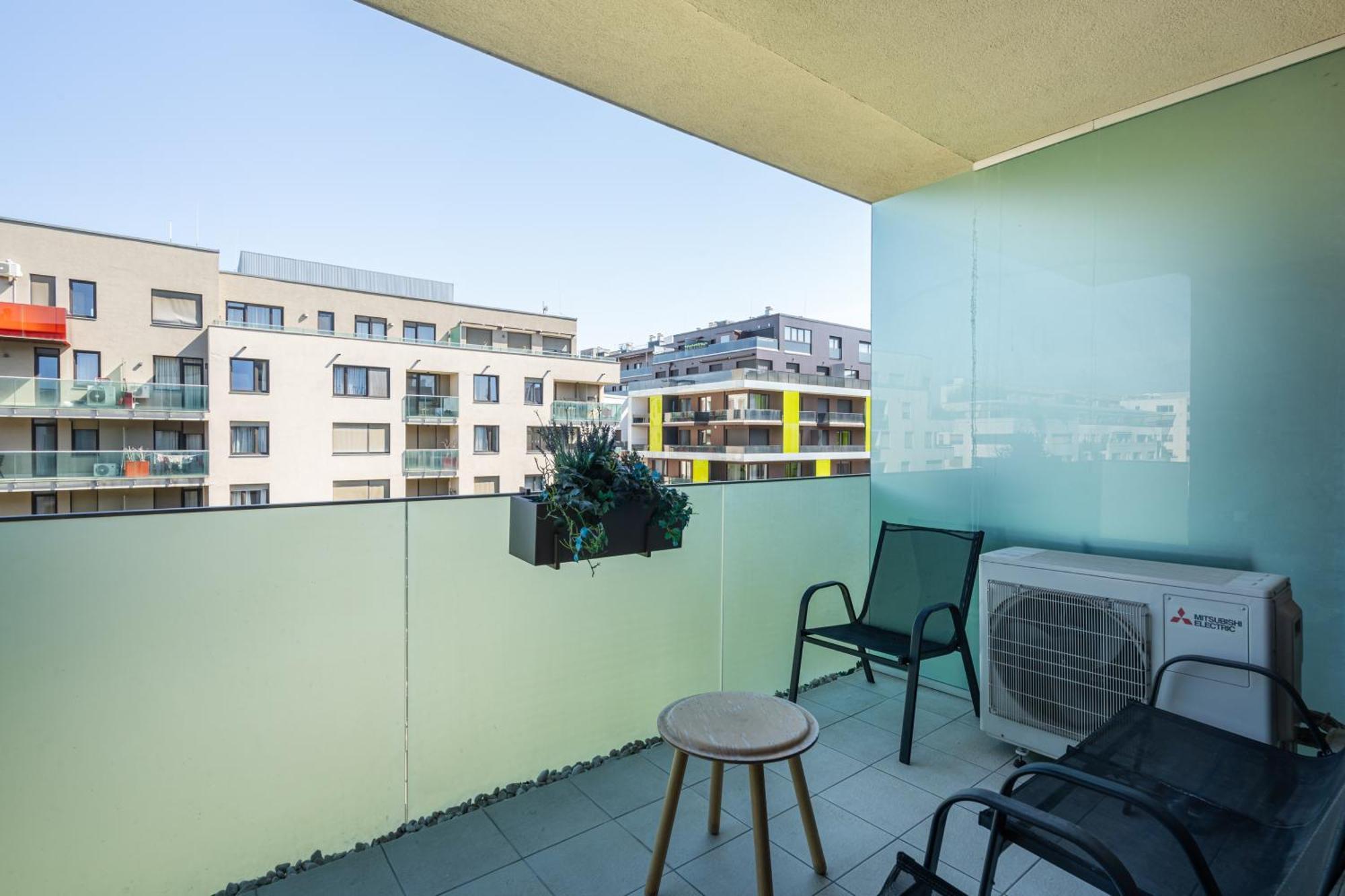 Corvizo With Balcony Apartment *